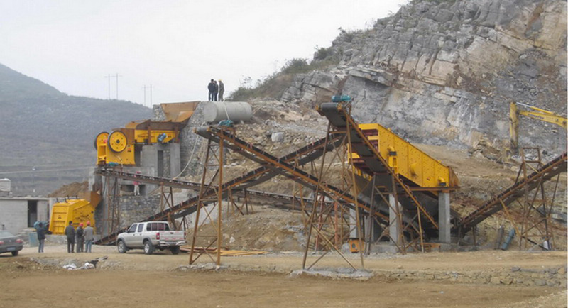 Stationary Crushing Plant